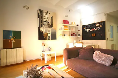 Flateli Enric Granados 72 Hotel Barcelona 0*,  Spain